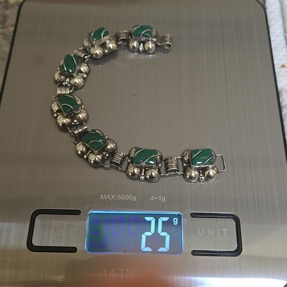 Vintage Pre-1950's Mexico Sterling & Carved Green Stone Link Bracelet - Picture 8 of 9